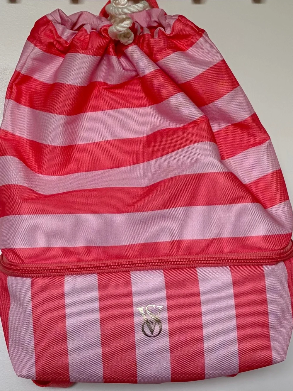 Victoria's Secret- Pink & Coral Striped Drawstring Beach Backpack - Picture 7 of 7